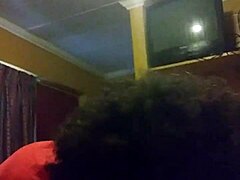 她给超级湿口交狂吞精液