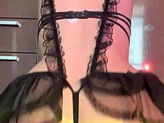 Ginger rexywerb rides a thick dildo with wild energy