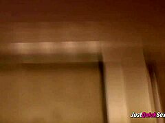 i'm a blonde beauty pleasuring myself in the shower