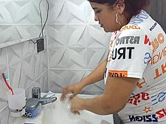 Stepmother Gives Deepthroat Blowjob In Bathroom