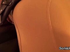 sonia exposes her heavy boobs