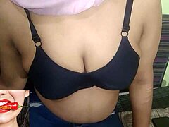 Indian Amateur Gives Blowjob And Fucks