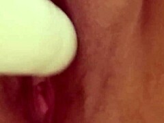 She fucks her pussy with dildo and squirts