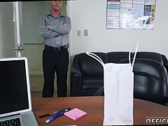 that emo boy getting pounded hard to please the boss 😏