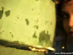 Naked and gorgeous in the indian river making woman