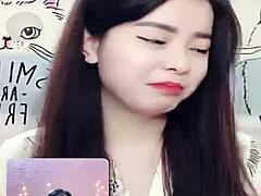 Wow, Jin Xinh Bunny Live Show!