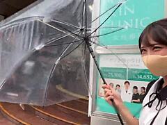 亚洲美女自制口交和射精