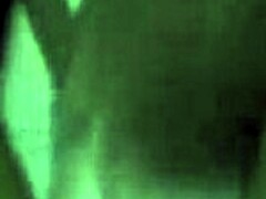 Se la arrimo a mi madrastra y me ayuda