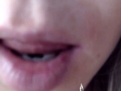 live cam fun with a horny blonde teen! 😜