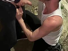 young amateur orgasms from outdoor oral in sao paulo streets!