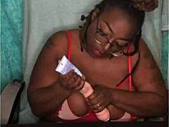 Nookiescookies shares cosplay insertion with monster cock