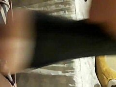 哥伦比亚玩屌超爽 用玩具自慰