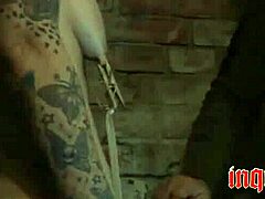 schmerzende titten strapse trailer