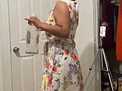 Anna Maria Mature Latina Teases Her Tight Ass Backstage.