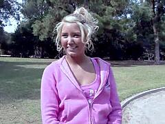 Joselynn and Ryder Skye Devour Pussy with Dildos