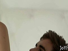 j floozy sucking cock in a hot session 😏