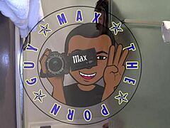 avery rides me wit her perfect body till i cum huge