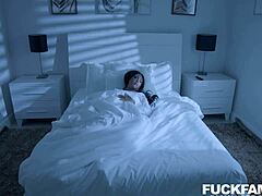 Yo, wanna see sweet lust with Bianca Bangs and Vivianne DeSilva by Sergeant Miles?