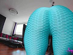 ride that dildo deep in your perfect big ass, camgirl slut