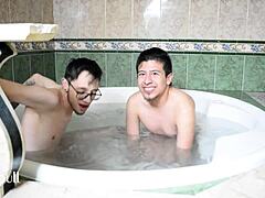 Want to relax in jacuzzi with naked latina licking?