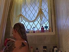 Come join me in the bath for some intimate moments with the milf