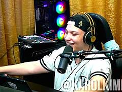 i got karol kimeshi on all fours showing her pussy and i spanked her ass