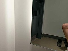 Gay Masturbándose N°13 - Hombre Macho