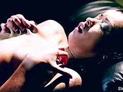 Skin Diamond having lesbian fun with ebony ass and pussy 😘