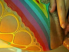 晚上特写内射我毛茸茸的小穴，18+小胸性感内衣高潮