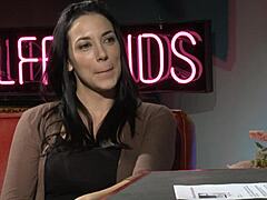 dana and samantha chat with jelena jensen on kinky show