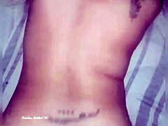 le di las nalgas a un fan me cogió tan rico