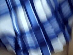 大奶年轻拉丁学生妹勾引教授