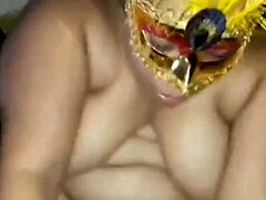 Socando a Rola na Buceta Peluda da Puta