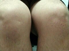 Sexy crossed legs pose for comments