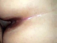 Mi chapina culona me calienta, estaba en sus días, pensé que no la tocaría, pero pasó... ¿Te atreves a ver?