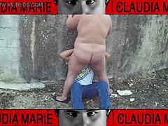 Impossible positions to taste her juicy pussy on the street. I love licking her from top to bottom till she bursts!