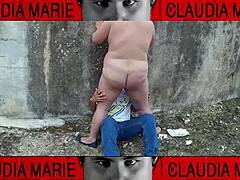 Impossible positions to taste her juicy pussy on the street. I love licking her from top to bottom till she bursts!