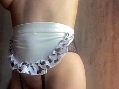 Fucking Herself Wild With Favorite Dildo In Solo Play Session