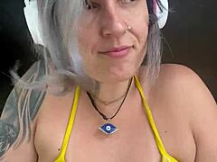 I got so horny in the gym stairs