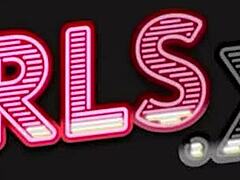 Tgirl Diamond Dixon is back with big tits and ass for handjob 😘