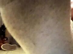 yo, wanna smell my dirty feet and worship these kinky toes tonight?