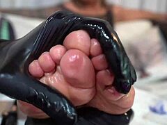 Cipriani teaches sexy Latina Hanna Jhones in foot fetish class