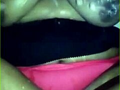 i saw bongo boudi show her pussy and boobs in bathroom