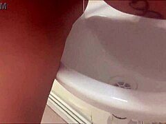 i'm a classy whore pissing outdoor with my girlfriend, it's so wet and sexy