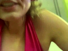 Nossa Meu Treino Na Academia Me Deixou Suada, Bucetinha Escorreu De Tanto Tesão