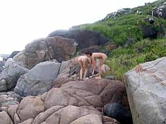 aquela sacanagem na beira do mar com lady milf joy cardozo, pernocas e porno gaucho, o que rolou mesmo?