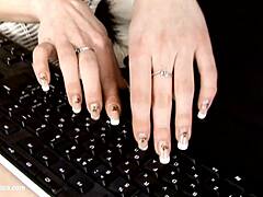 Why go offline with orina and anise?