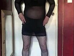 Come on, don’t be shy in this bisexual homemade vid!