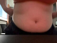 大跳动的奶子和屁股合集，感觉好热