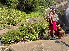 Amateur video fucking pretinha 18 at waterfall outdoor!